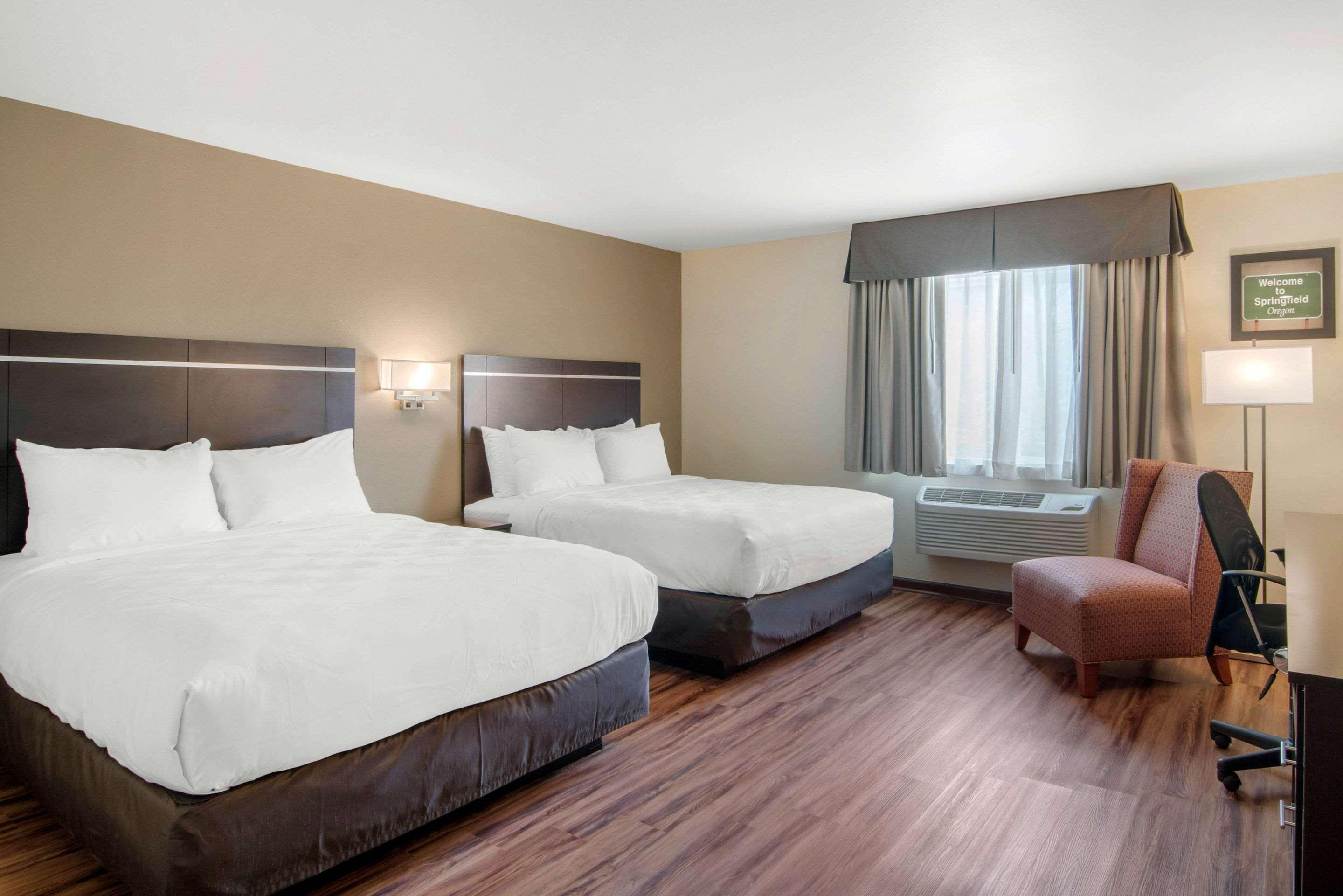 Econo Lodge Inn & Suites Springfield Dış mekan fotoğraf