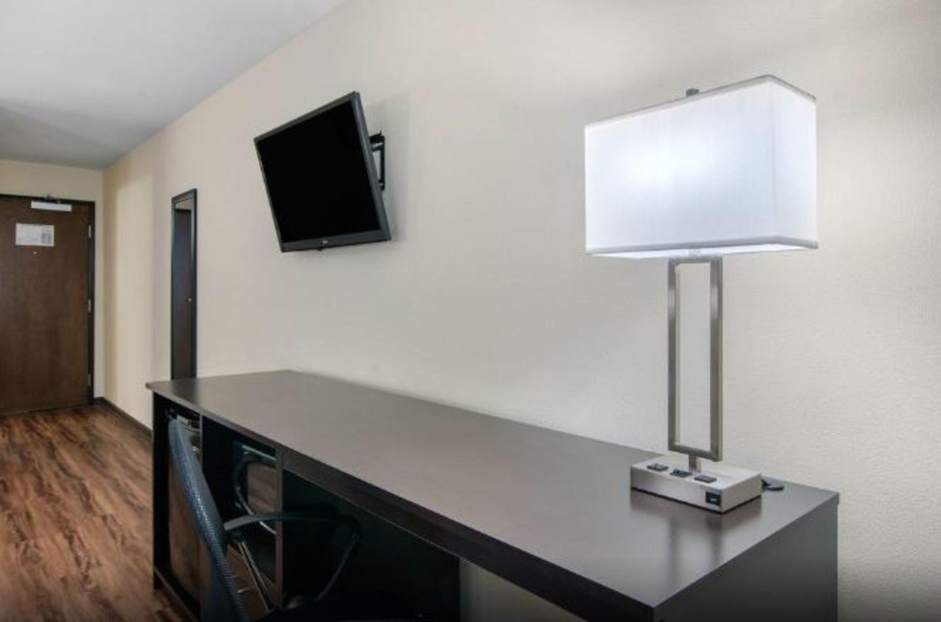 Econo Lodge Inn & Suites Springfield Dış mekan fotoğraf