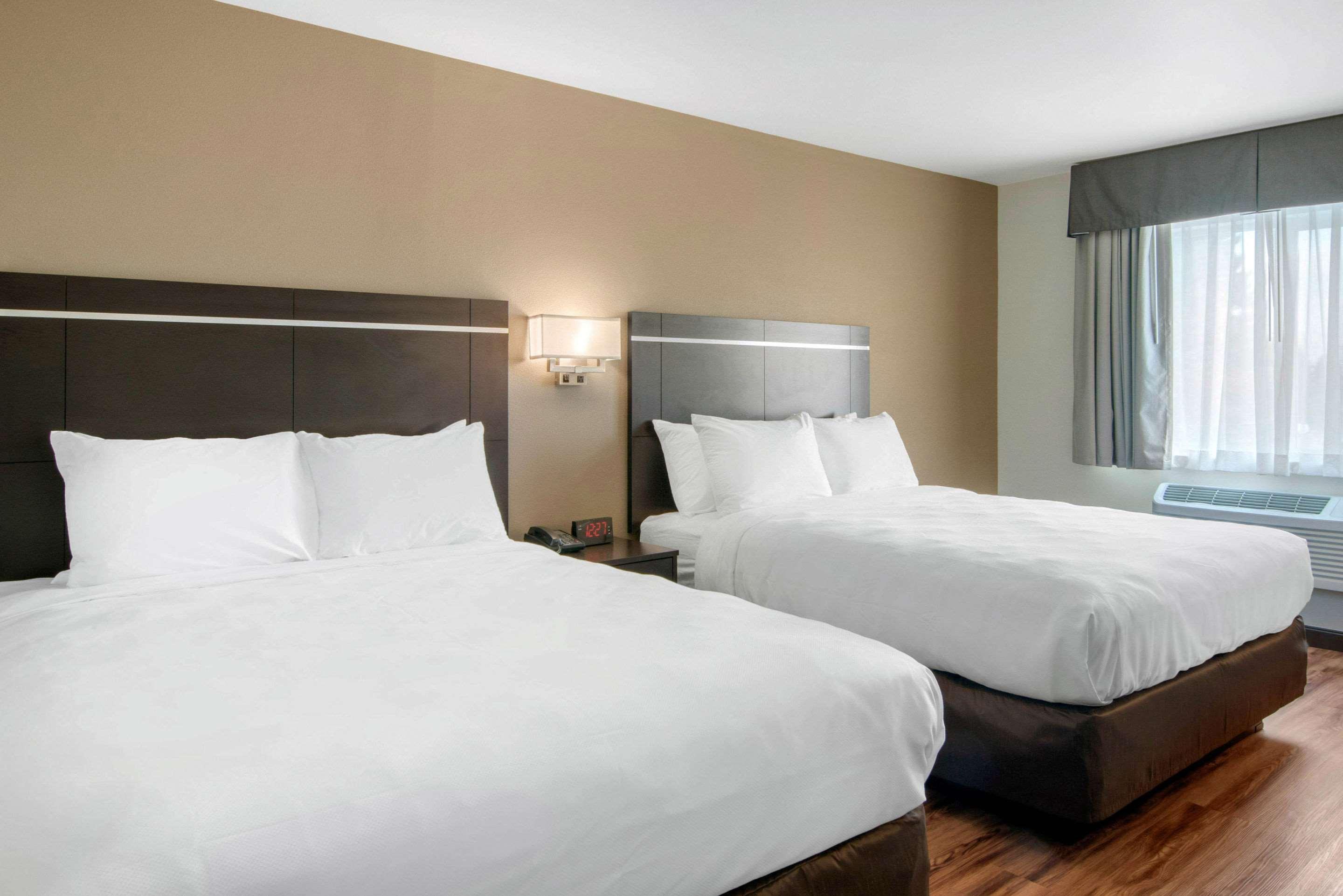 Econo Lodge Inn & Suites Springfield Dış mekan fotoğraf