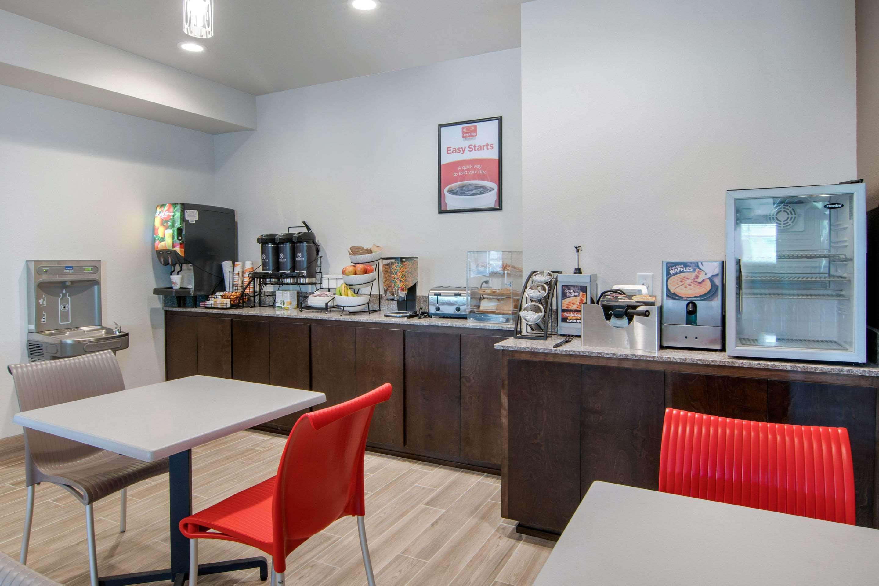 Econo Lodge Inn & Suites Springfield Dış mekan fotoğraf
