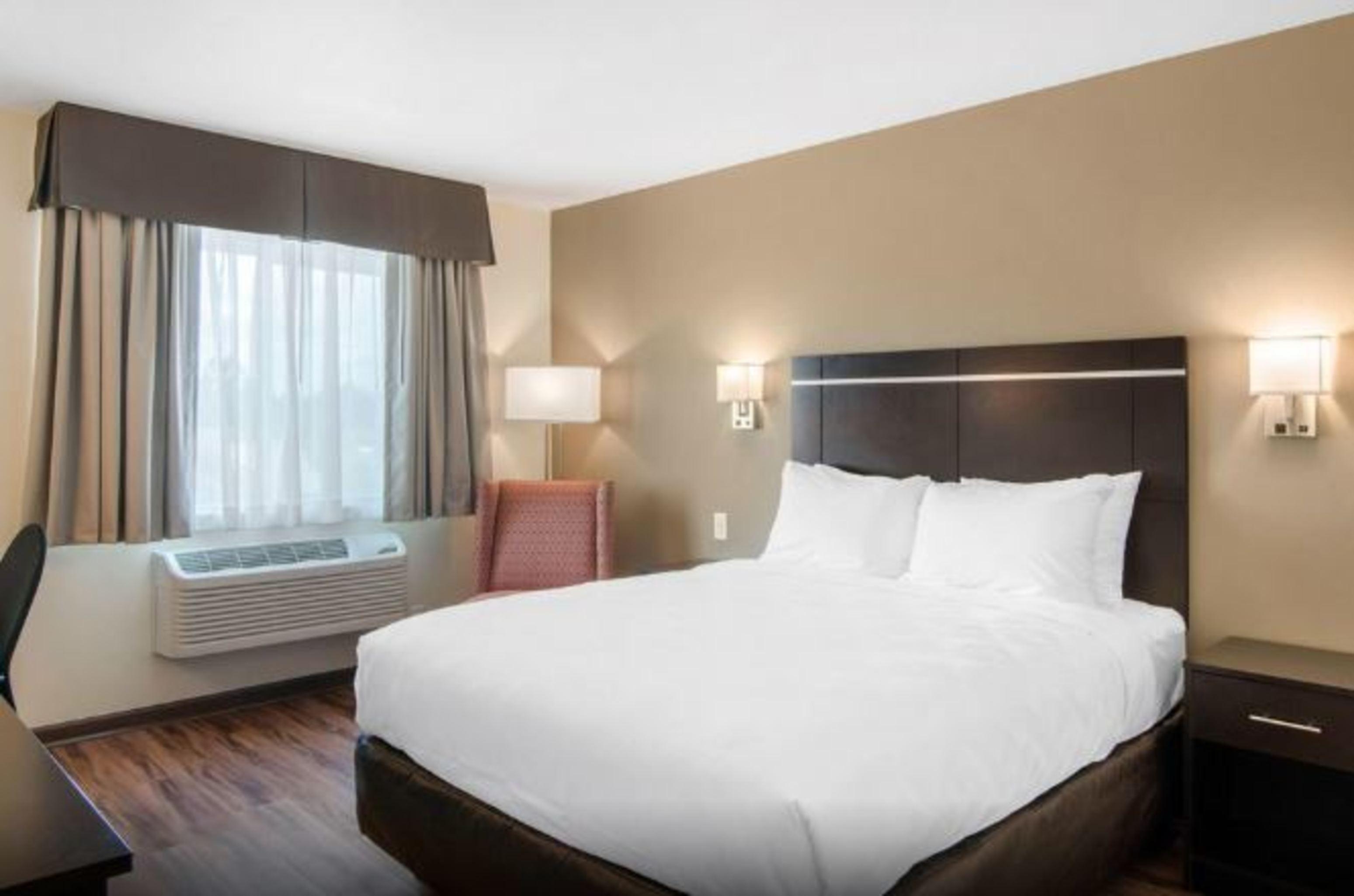 Econo Lodge Inn & Suites Springfield Dış mekan fotoğraf